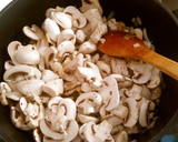 Foto del paso 6 de la receta: Pavo en salsa 🍲