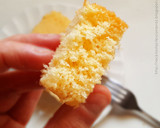 Foto del paso 15 de la receta: Impresionante bizcochuelo con harina de arroz y almidón de maíz. SIN GLUTEN, SIN LACTOSA y SIN HORNO