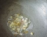 A picture of step 2 of Beetroot tomato healthy soup.