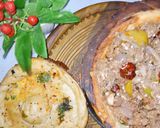 A picture of step 3 of Qeema with bowl Naan.