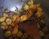 A picture of step 5 of Bhindi Aloo.
