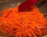 A picture of step 3 of Carrot Pancakes.