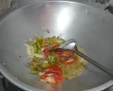 Foto langkah ke 1 dari resep Oseng kembang turi merah.