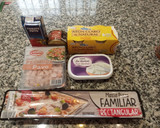 Foto del paso 1 de la receta: Pizza familiar rectangular con pavo y atún