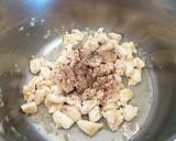 Zöldborsós - húsos tészta recept fázis 3 fotója
