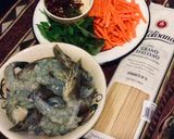 รูปขั้นตอนการทำที่ 1 ของ สปาเก็ตตี้กุ้งโหระพา🌿🍤