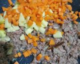 Gambar langkah 2 resipi Bubur Nasi Daging.