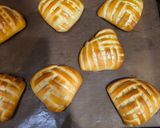 عکس مرحله 14 از دستور پیراشکی گوشت و هویج (نان غذایی) (Meat & carrot pirozhki)