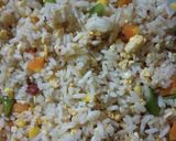 Foto langkah ke 5 dari resep 207. Hsiang Kang Cao Fan (Nasi Goreng Hongkong).