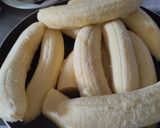 Foto del paso 1 de la receta: Patacones de banan@ verde con queso🍌🧀🥯