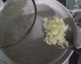 Foto langkah ke 2 dari resep MPASI BUBUR TIM TELUR SEHAT sederhana, 8+ bulan (Slow Cooker).