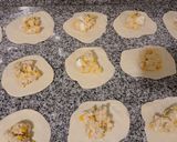 Foto del paso 8 de la receta: Empanadas de choclo y salsa blanca 🌽