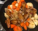 Chicken wing, potatoes and carrots with oyster sauce recipe step 3 photo