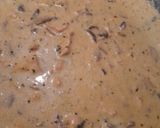 Tejszínes gombás póréhagymás csirkemmel recept fázis 4 fotója