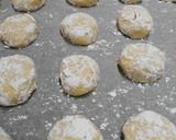 Foto del passaggio 7 della ricetta Biscotti al limone con pasta madre