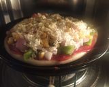 A picture of step 6 of Microwave pizza.