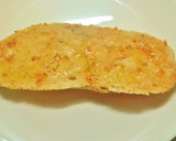 Foto del paso 1 de la receta: Bocadillo de pan de cereales con queso brie y sobrasada