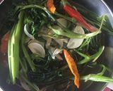 Foto langkah ke 4 dari resep Tumis kangkung anti gagal.