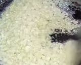 A picture of step 2 of Paneer kheer.