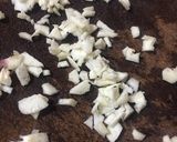 Foto del paso 2 de la receta: Ensalada de repollo blanco y ajo