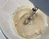 A picture of step 4 of Chocolate semolina mini cakes.