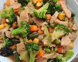 Foto langkah ke 5 dari resep Tumis Brokoli ft. Mix Vegetables Bumbu Saus Tiram.