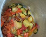 Foto del paso 1 de la receta: Salsa de vegetales para pastas, vegetales, carnes🍲🍛🥘