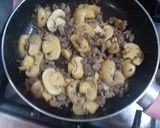 صورة لخطوة 2 من وصفة بيتزا