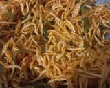 A picture of step 3 of Schezwan Noodles.