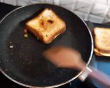 ব্রেড পিজ্জা স্যান্ডউইচ (Bread pizza sandwich recipe in Bengali) রেসিপির ধাপ 4 ছবি