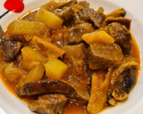 Foto del paso 5 de la receta: Ternera guisada con sitake y calabacín