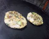 A picture of step 7 of Bread & sprouts Uttapam.