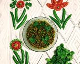 A picture of step 6 of Green Peas Curry.