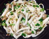รูปขั้นตอนการทำที่ 8 ของ บะหมีขาวพะโล้滷味乾麵