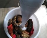 A picture of step 4 of Boiled cocoyam and Aubergine sauce.