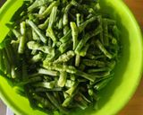 Foto langkah ke 2 dari resep Oseng Pare, Kacang Panjang Tempe.