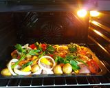 Foto langkah ke 2 dari resep Baked Lemon Chicken With Vegetables.
