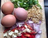 Foto langkah ke 1 dari resep Nasi Goreng Kampung.