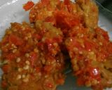 Foto langkah ke 4 dari resep Telor geprek sambel korek.