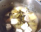 Hình bước làm 3 của món Canh Cải Chua Thịt Bò - Tomato Salted Cabbage Tofu Soup