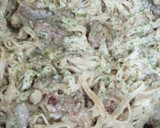 Foto del paso 7 de la receta: Tallarines de Arroz con Champiñones y Secreto Ibérico en Salsa de Hongos
