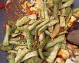 A picture of step 4 of Kaju Karela Sabji.