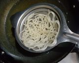 A picture of step 2 of नूडल्स बास्केट विद मटर चाट.