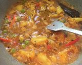 A picture of step 5 of Aloo Gobi Matar.