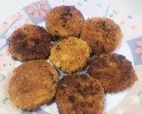 चीज़ मिक्स वेज आलू टिक्की बर्गर(cheese mixveg aloo burger recipe in hindi) रेसिपी चरण 3 फोटो