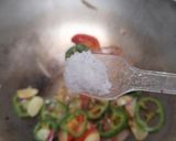 Foto langkah ke 4 dari resep Tahu Oseng Cabe Gendot.
