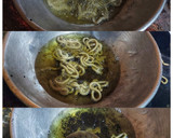 முறுக்கு(murukku recipe in tamil) ரெசிபி ஸ்டேப் 6 புகைப்படம்