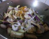आलू-बैंगन की सब्जी (Aloo baingan sabzi recipe in hindi) रेसिपी चरण 1 फोटो