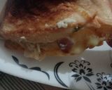 A picture of step 4 of Chicken & potatoes filled Sandwich 🥪.