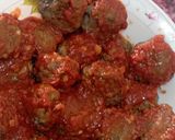 صورة لخطوة 3 من وصفة كرات السردين بصلصة حمراء 🐟🍅